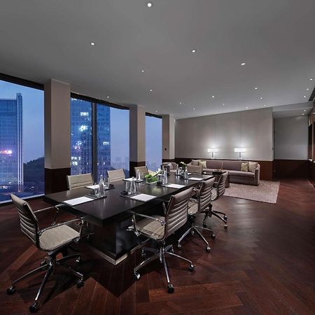 Hilton Guiyang Hotel Guiyang  Bagian luar foto
