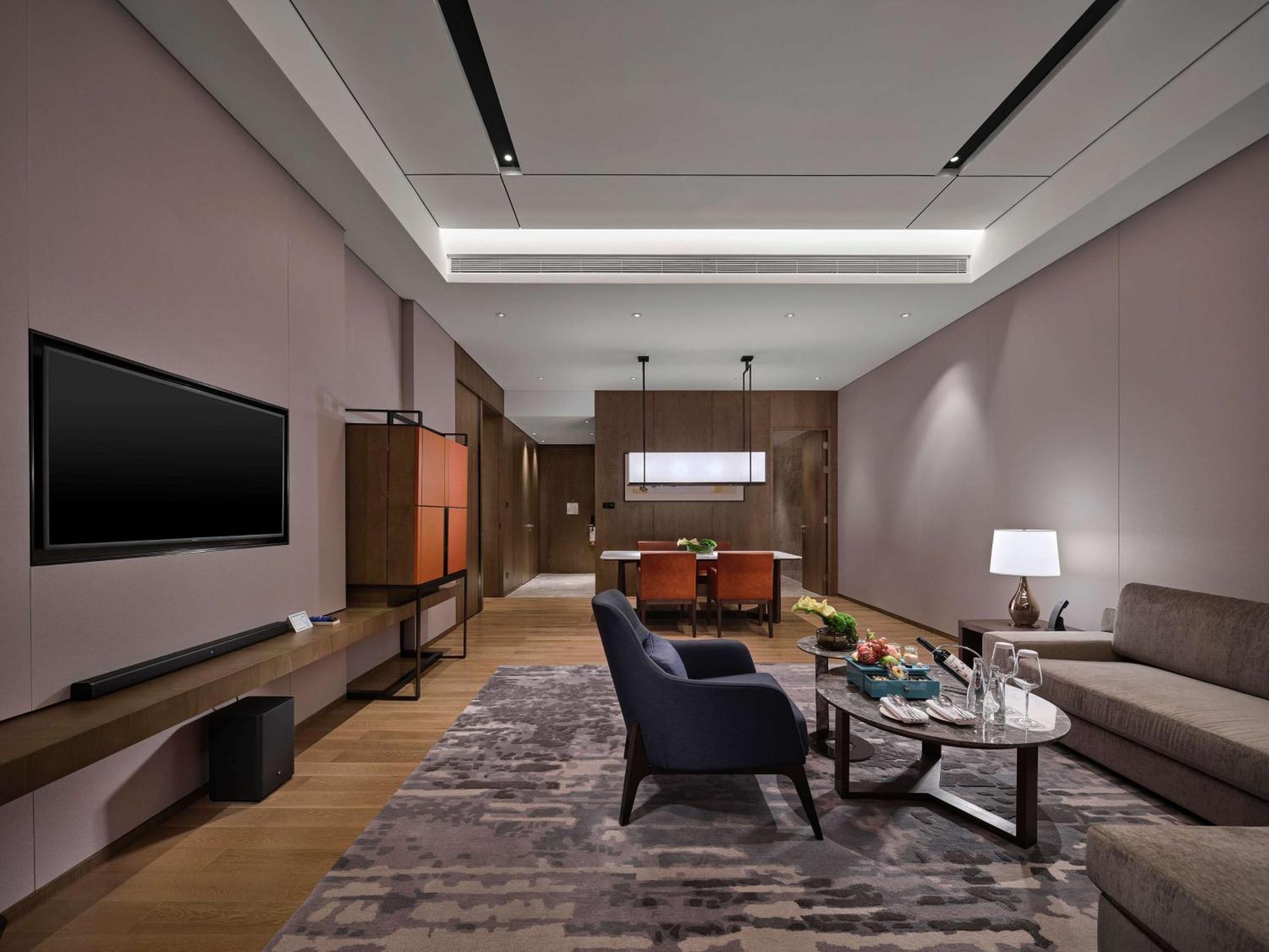 Hilton Guiyang Hotel Guiyang  Bagian luar foto